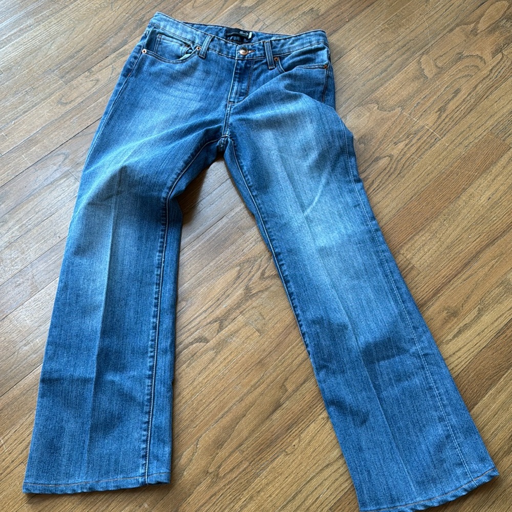 SEVEN7 FLARE JEANS 6   | VERY NICE JEANS SIZE 6
